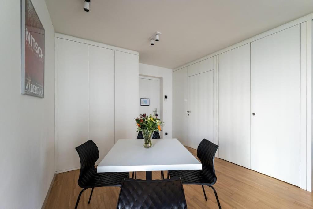 Smart Studio With Terrace By Hm Viena Exterior foto